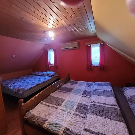 Turisticna Kmetija Kunstek