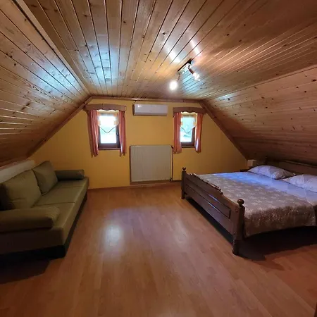 Turisticna Kmetija Kunstek Počitniška hiša *